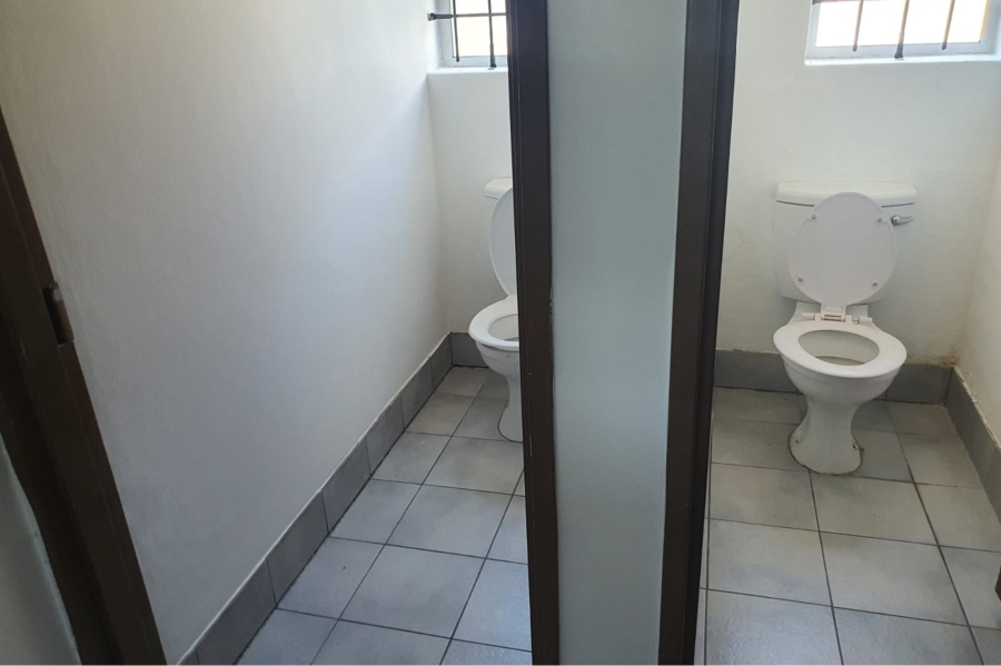 To Let commercial Property for Rent in Newton Park Eastern Cape